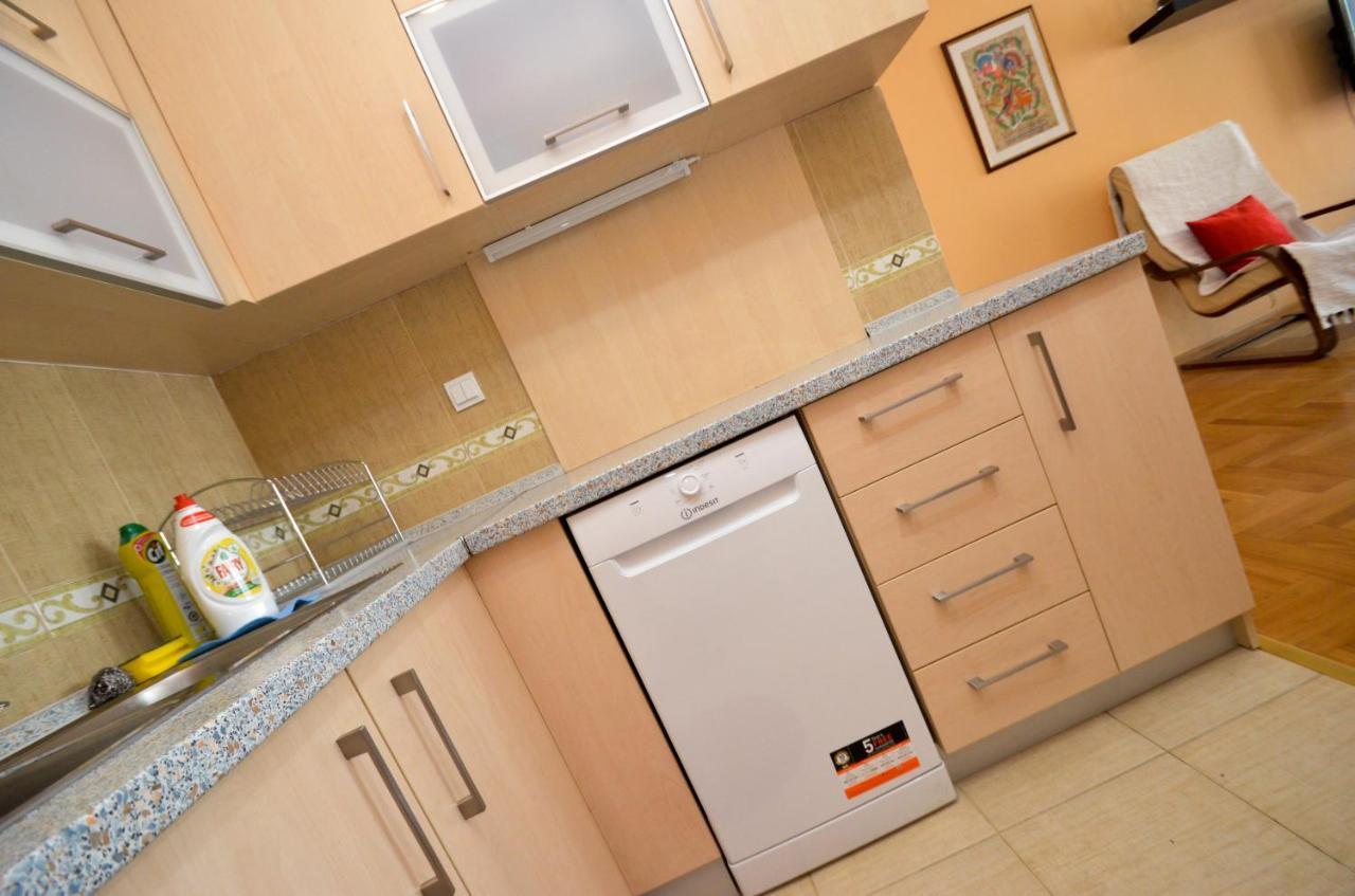 Tea Lux Appartement *